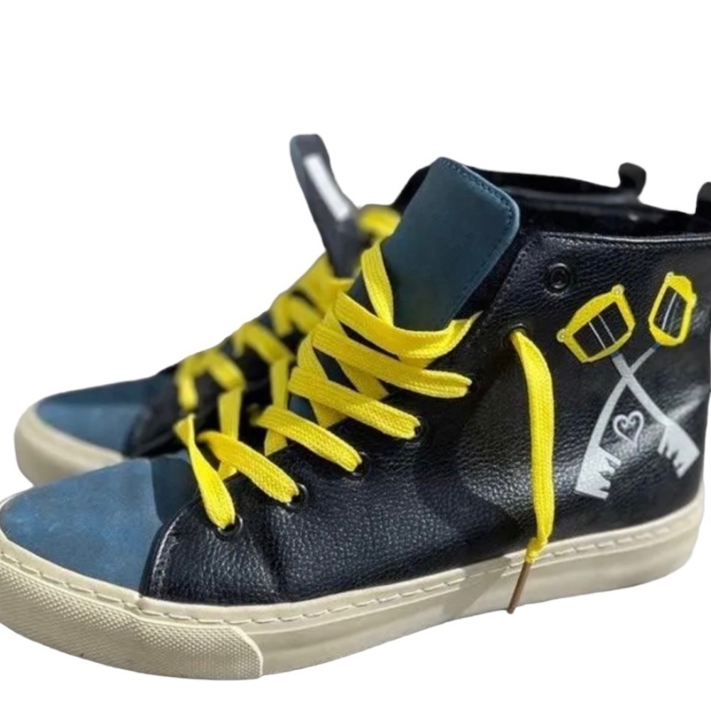 Disney Collectors Edition Kingdom Hearts High Tops Men’s 7 Women’s 8.5